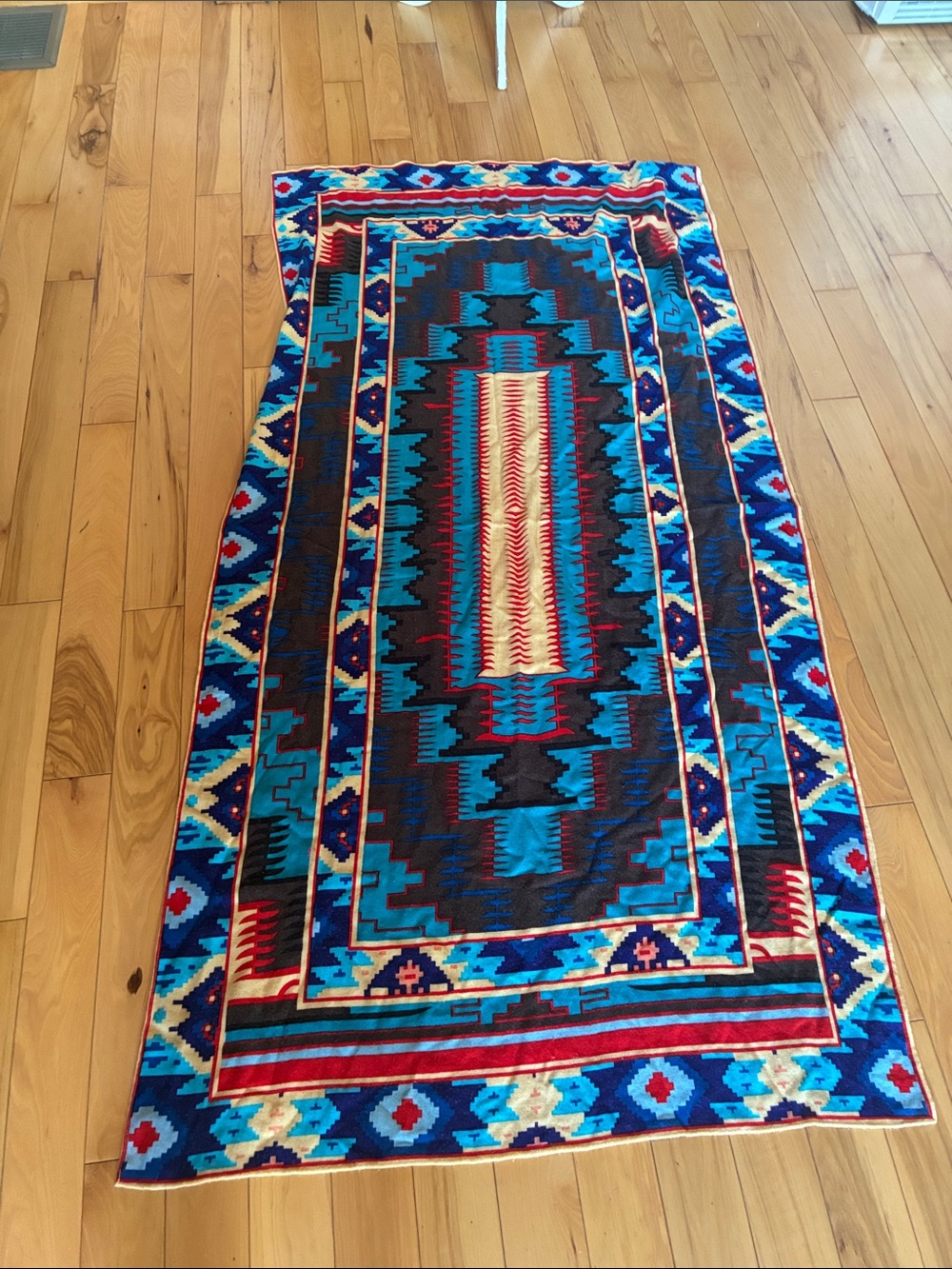 Southwestern Aztec look scarf wrap?